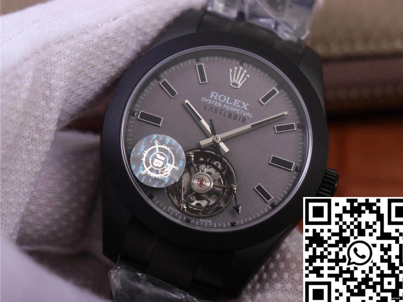 case Label Base Black LNT01HS-001 Design Replica Noir Rolex Milgauss watch Factory 116400 JB 0407